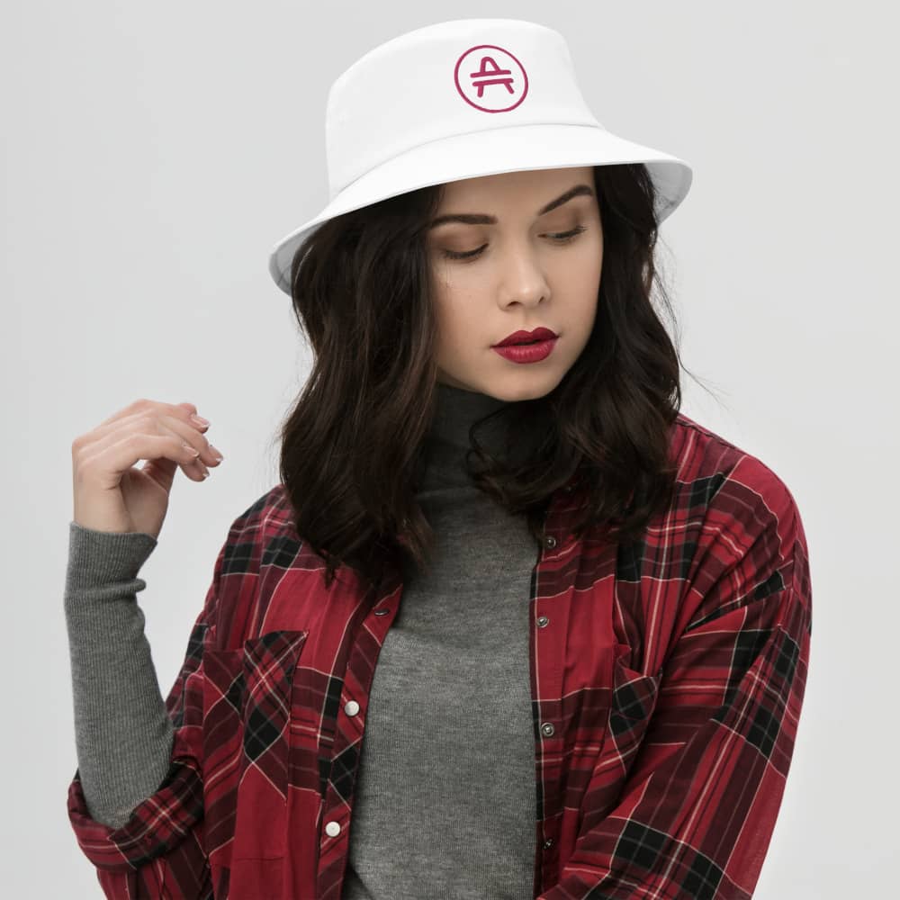 girl rocking an amp swagg bucket hat in white
